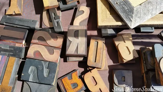 Antique Fair Typesetter Letters