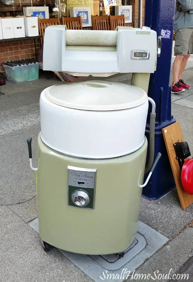 Antique Fair Old Washing Machine