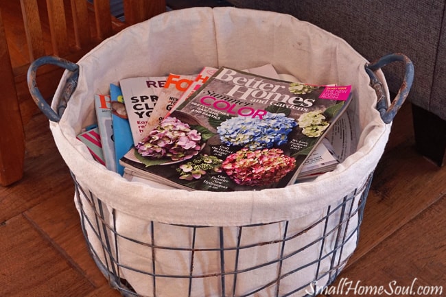 Make your own drop cloth basket liner, without a pattern, using the steps in this tutorial by www.smallhomesoul.com. It will show off the beauty and details your wire baskets.