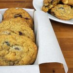 These chocolate chip macadamia nut cookies look so yummy, I'm making some this weekend!