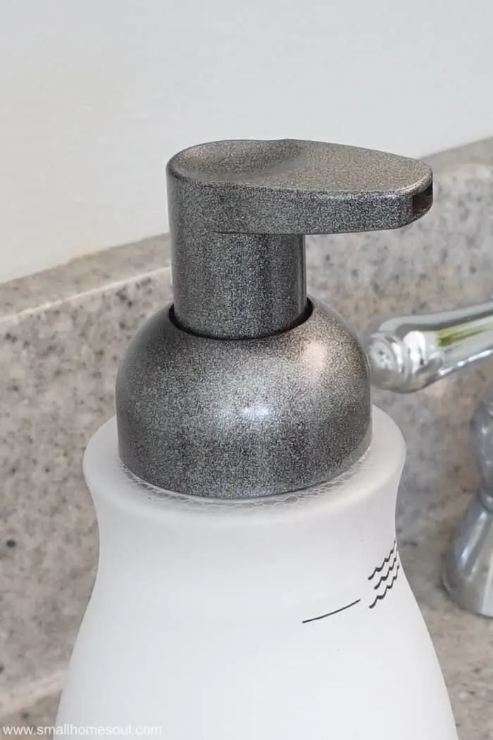 How To Use Soap Dispensers For Modern Farmhouse Bathroom Decor – The  Polished Jar