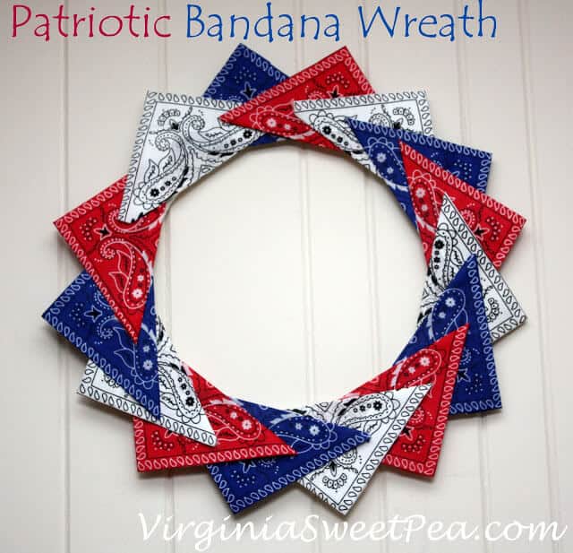 Virginia Sweet Pea's Easy Patriotic Wreaths in triangle bandanas.