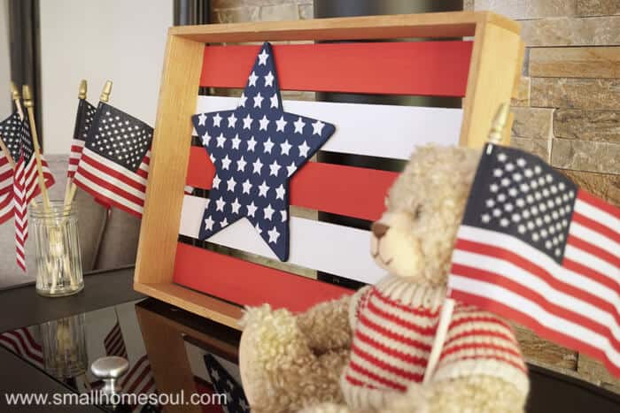 July 4th star tray and bear with flag.