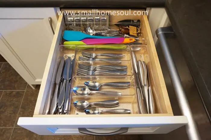 Silverware drawer after doing kitchen drawer re-organization.