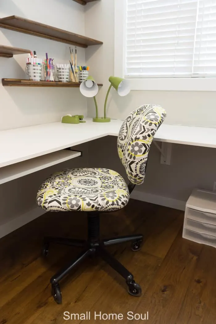 Office Chair Makeover finished and looking lovely at my new desk..