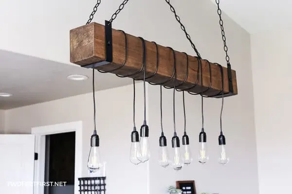 Beam lighting with open bulbs in Household DIY Projects.